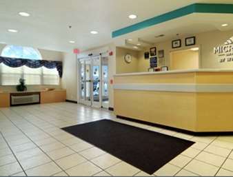Microtel Inn & Suites by Wyndham Albertville Interior foto